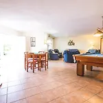 Manihi - Moradia Elegante Com Bbq E Piscina Aquecivel - *