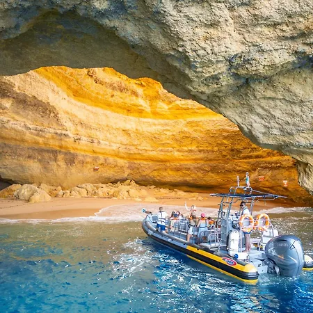 Manihi By Algarve Vacation Villa *