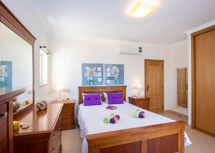 Manihi By Algarve Vacation