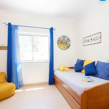 Villa Manihi - Moradia Elegante Com Bbq E Piscina Aquecivel - Albufeira