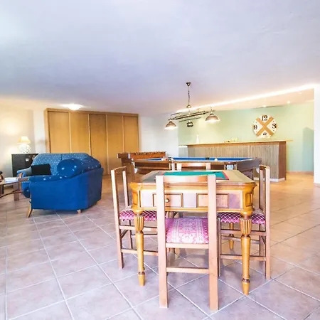Manihi - Moradia Elegante Com Bbq E Piscina Aquecivel - * Albufeira